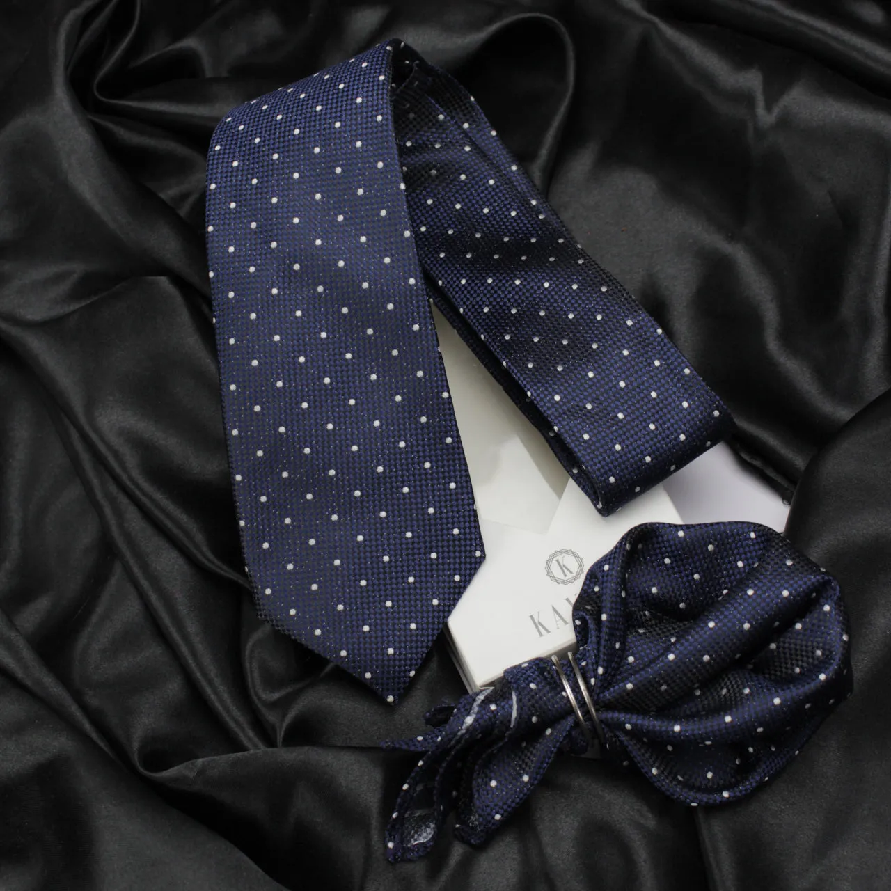 Kovove The Elegant Polka Dot Blue Necktie and Pocket Square Gift Box