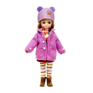 Lottie doll autumn leaves