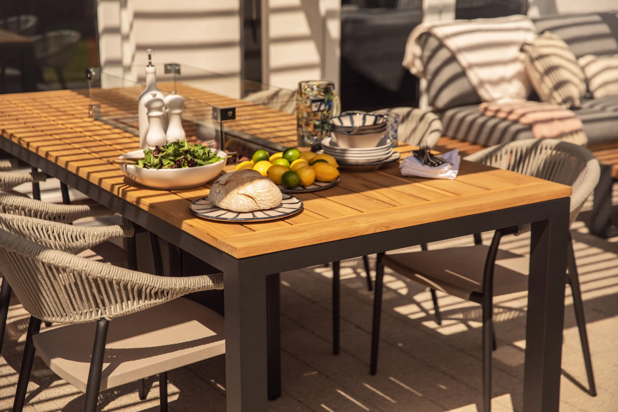 Monte Vari Firepit & Matera Dining Collection