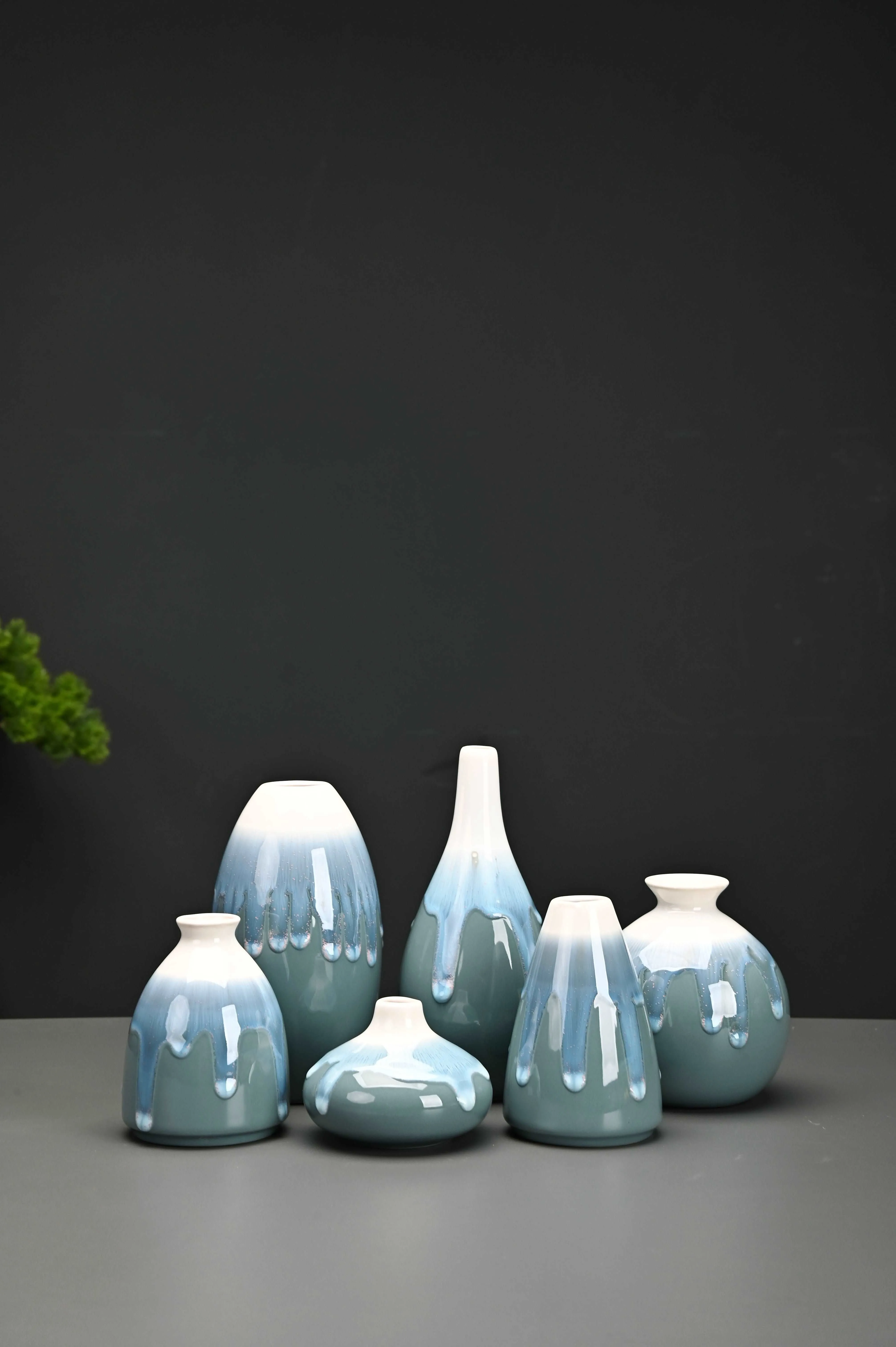 Unveil the Beauty of Tradition: Modern Celadon Vases for Your Home(SET OF 1)