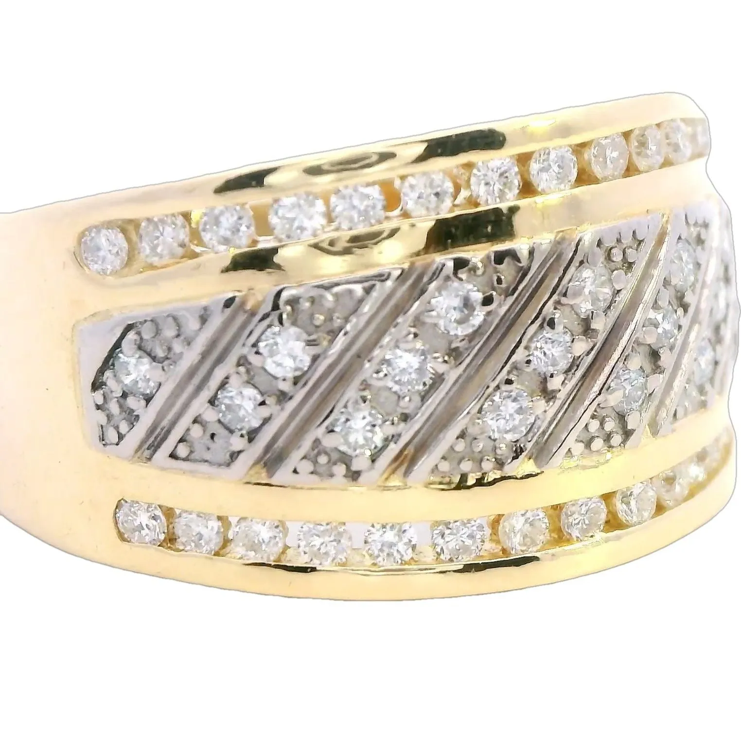 Versatile 18ct Yellow Gold Diamond Ring for Engagement, Wedding, Valentine